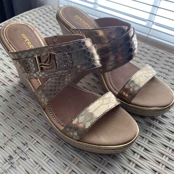 Sperry Metallic Gold Wedge Sandals - Picture 5 of 5